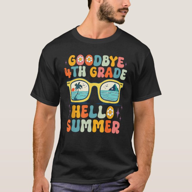 Goodbye 4th Grade Hello Summer Groovy Teacher Girl T-Shirt (Vorderseite)
