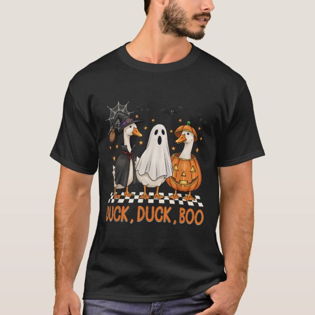 Goose Spooky Season Halloween Duck Duck Boo Men Wo T-Shirt (Vorderseite)