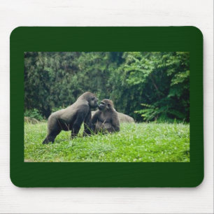 'GORILLA KISS' MOUSEPAD