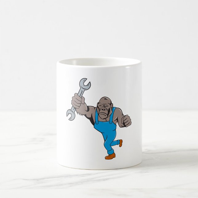 Gorilla-Mechaniker mit Schraubenschlüssel Kaffeetasse (Von Creator hochgeladen)