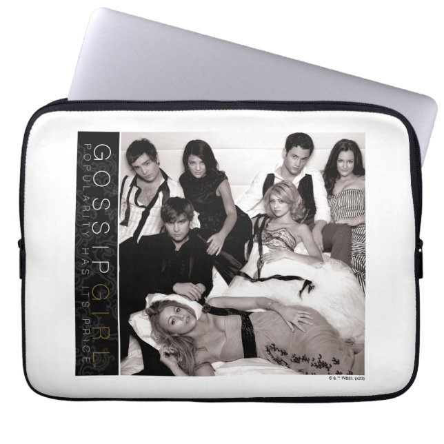Gossip Girl Black and White Group Graphic Laptopschutzhülle (Vorderseite)
