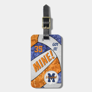 Got es! Mädels, Volleyball in orangefarbenen Manns Gepäckanhänger