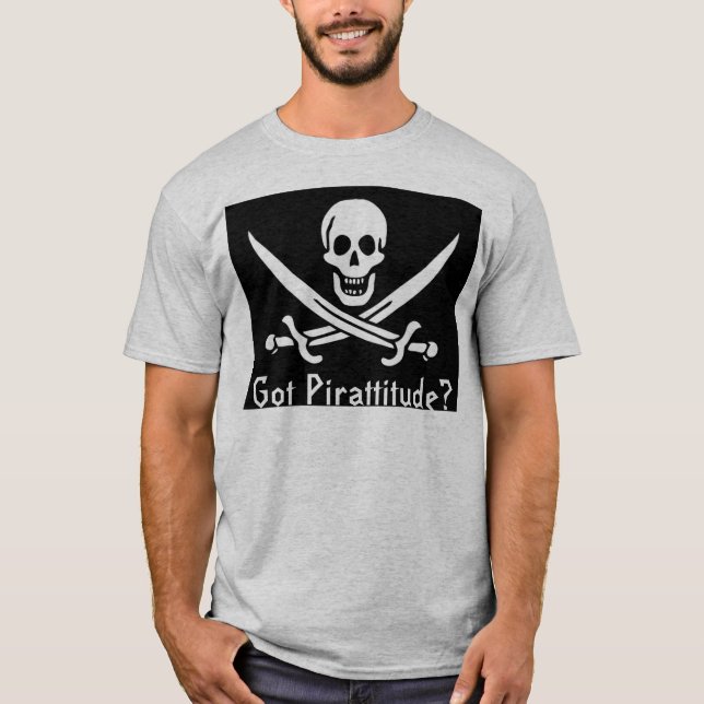 Got Pirattitude? T-Shirt (Vorderseite)