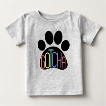 "Gotcha" Baby T - Shirt feiert Hunde-Adoption