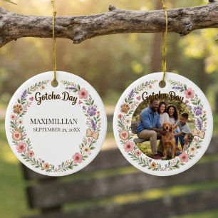 Gotcha Day Foto Blumenkranz Pastell Keramik Ornament