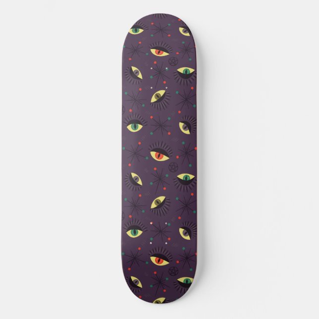 Goth Eyes Witchy Lila Pattern Occult Skateboard (Vorderseite)
