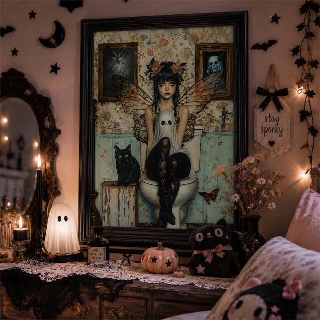 Goth Fairy mit Geist auf der Toilette Quirky Kunst Poster (Von Creator hochgeladen)