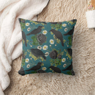 Goth Krähen und schwarze Rosen, tiefblaue Teal-Mus Kissen