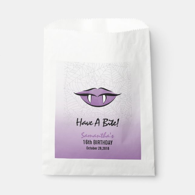 Goth Vampire Lips Halloween Geburtstag Fahnen Geschenktütchen (Vorderseite)