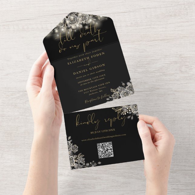 Gothic Black and Gold Roses Lights QR Code Wedding All In One Einladung (Abreißen)