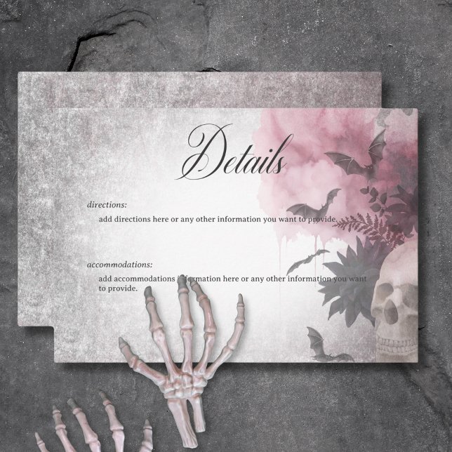 Gothic Black & Burgundy Skull & Spider Details Begleitkarte (Gothic Black & Burgundy Skull & Bats Wedding Details Card)