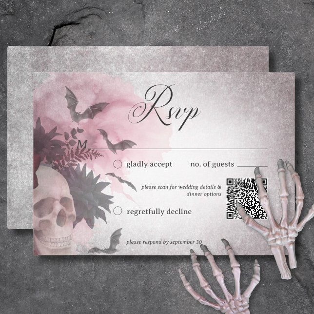 Gothic Black & Burgundy Skull & Spider QR Code RSVP Karte (Gothic Black & Burgundy Skull & Spider QR Code RSVP Card)