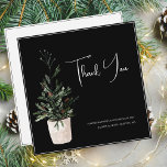 Gothic Black Christmas Tree Dankeskarte<br><div class="desc">Winterschwarzer Weihnachtsbaum Weihnachtsfest Dankeschön-Karte - Eine zeitlose Feier inmitten von Evergreen Elegance. Mit unseren festlichen Weihnachtsbaumkarten können Sie die Magie der Saison mit unseren Weihnachtsbaumkarten genießen, die perfekte Wahl für eine traditionelle und elegante Weihnachtshochzeit. Der wunderschön dekorierte Weihnachtsbaum, der das anhaltende Wachstum der Liebe symbolisiert, nimmt die zentrale Bühne inmitten...</div>