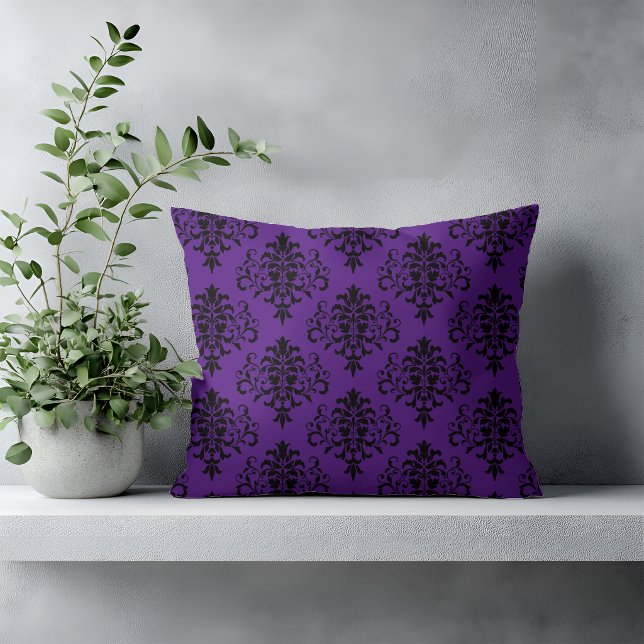 Gothic Black Lila Damask Muster Kissen (Von Creator hochgeladen)