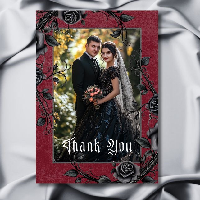 Gothic Black Raven & Rose Burgundy Foto Wedding Dankeskarte (Gothic Black Raven & Roses Burgundy Photo Wedding Thank You Card)