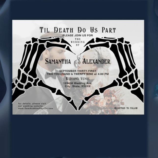 Gothic Black Skeleton Hände bis zum Tod Hochzeit (Gothic Black Skeleton Hands Till Death Wedding Vellum Invitations October Halloween Black Marriage )