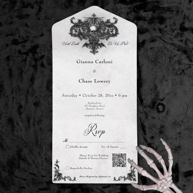 Gothic Black & White Halloween Filigree QR Code All In One Einladung (Gothic Black & White Halloween Filigree QR Code All In One Invitation)