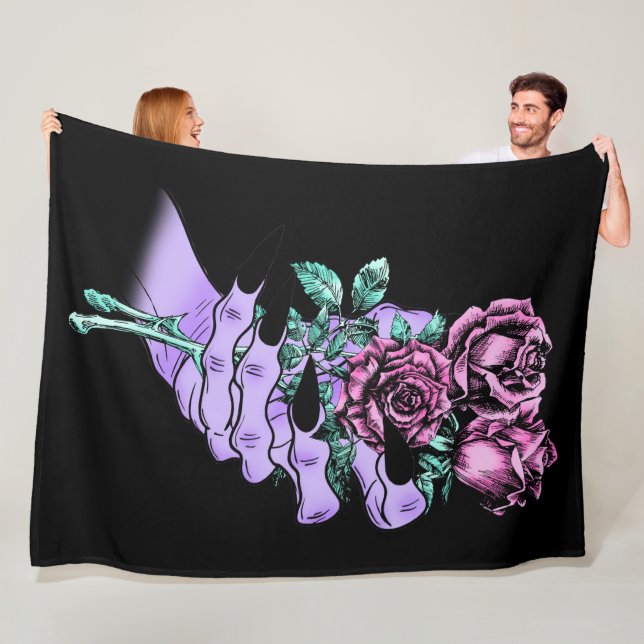 Gothic Bouquet Fleece Blanket (Beispiel)