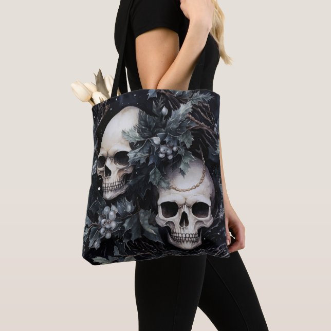 Gothic Christmas Skulls (Von Nahem)