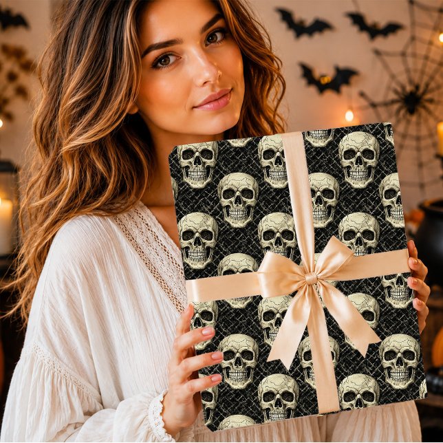 Gothic Creme-Totenkopf-Rissmuster Geschenkpapier (Von Creator hochgeladen)