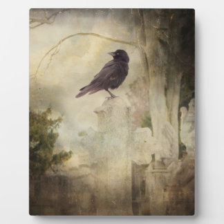 Gothic Crow auf Cross Tabletop Plaque mit Easel Fotoplatte