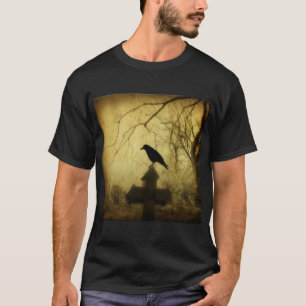 Gothic Crow auf einem Kreuz T-Shirt