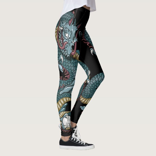 Gothic Dragon Tattoo on Black Leggings (Rechts)