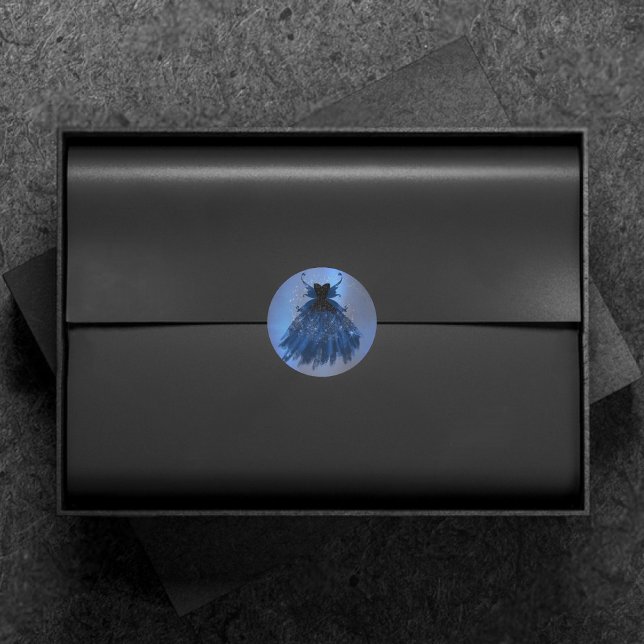 Gothic Fairy Navy Gown | Deep Cobalt Blue Sheen Runder Aufkleber (Von Creator hochgeladen)