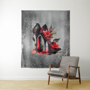 Gothic Fashionista Rote Bottom Stilettos mit Rose Wandteppich