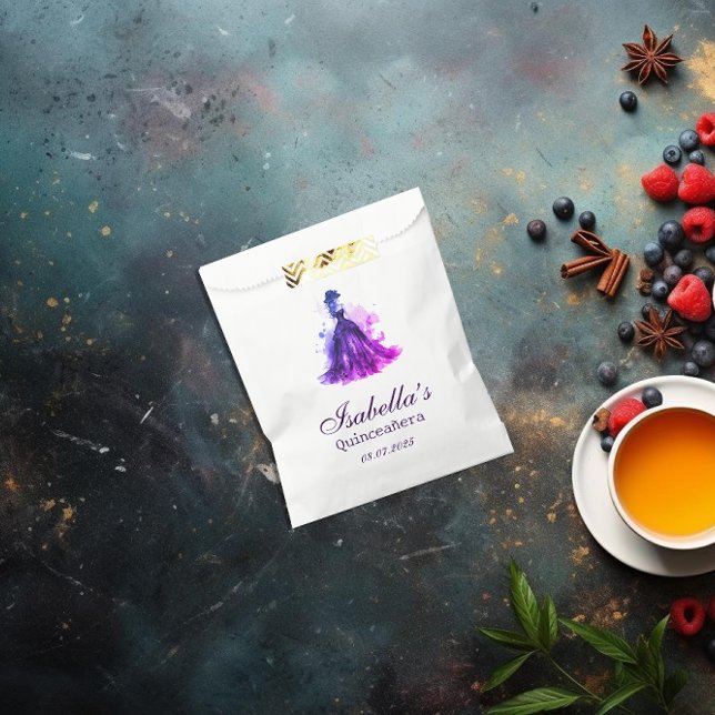 Gothic Glam Quince Geschenktütchen (Our Gothic Glam Quinceañera Favor bag offers the perfect blend of elegance and modern flair.)