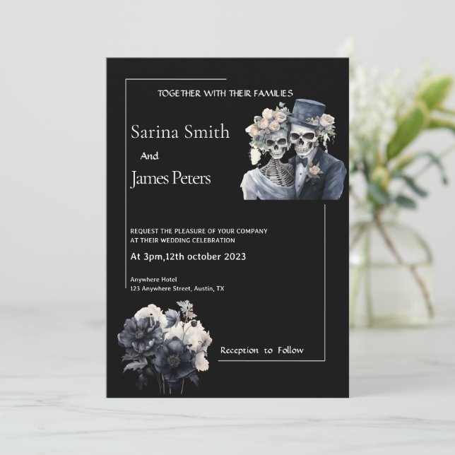 Gothic Halloween Hochzeitseinladung Black Floral Einladung (Stehend Vorderseite)