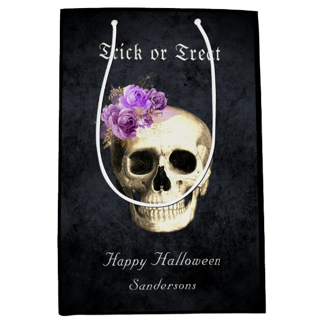Gothic Halloween Skull Lila Rose Personalisiert Mittlere Geschenktüte (Vorderseite)