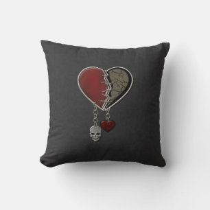 Gothic Heart with Skull Kissen