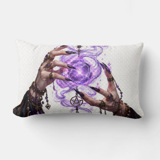 Gothic-Hexenhand-T-Shirt in Lila Magie Lendenkissen