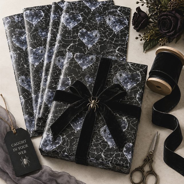 Gothic Liebe Spooky Spider Web mit Herz Geschenkpapier (Von Creator hochgeladen)