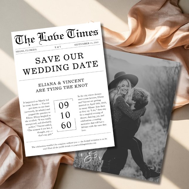 Gothic Liebe Times Monogram Newspaper Foto Wedding Save The Date (Von Creator hochgeladen)