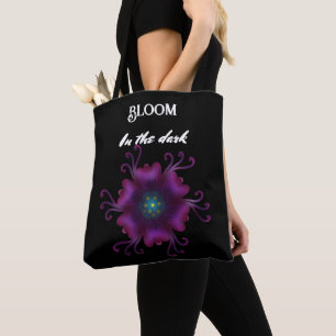 Gothic Lila-Blüten-Dunkle Florale Botanik