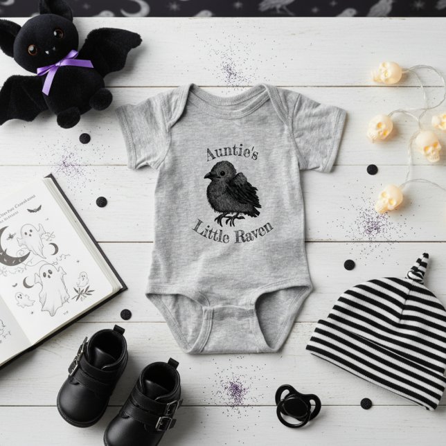 Gothic Little Raven Black Baby Bird Baby Strampler (Von Creator hochgeladen)