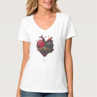 Gothic "Love Bites" Anatomische Herz-Illustration T-Shirt