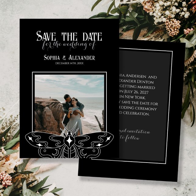 Gothic Moody Black and White Wedding Foto Save The Date (Von Creator hochgeladen)