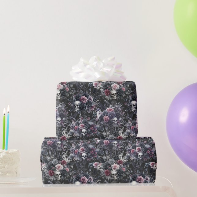 Gothic Moody Blume Skulls und Crows Geschenkpapier (Partygeschenke)