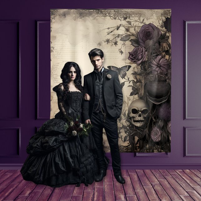 Gothic Moody Lila & Black Skull & Moth Wandteppich (Von Creator hochgeladen)