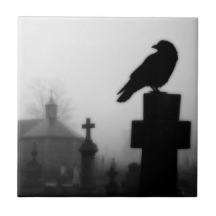 Gothic Nebel and Crow Fliese