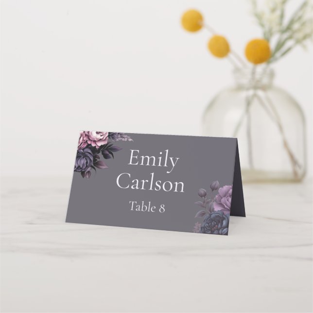 Gothic Plum Floral Wedding Place Card Platzkarte (Vorderseite)