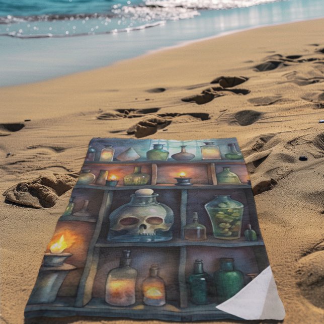 Gothic Potion Flaschen - Dunkle Apotheke Strandtuch (Von Creator hochgeladen)