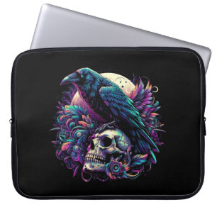 Gothic Raven on Skull Laptopschutzhülle