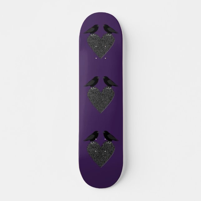 Gothic Ravens und Black Heart Skateboard (Vorne)