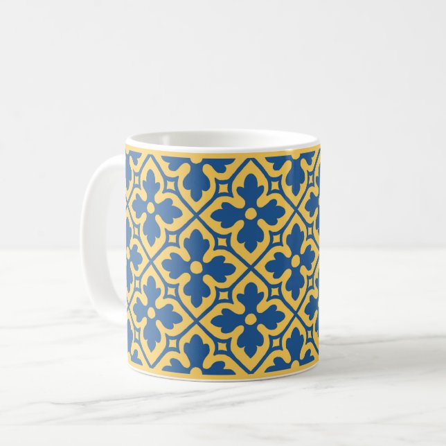 Gothic Revival Quarto Kaffee Tasse (Vorderseite Links)