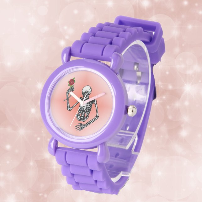 Gothic Skeleton Single Rote Rose Armbanduhr (Skeleton holding up a single red rose on red fading to pink background on wrist watch.)