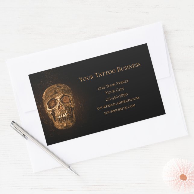 Gothic Skull Head glühend Gold Black Tattoo Shop Rechteckiger Aufkleber (Umschlag)